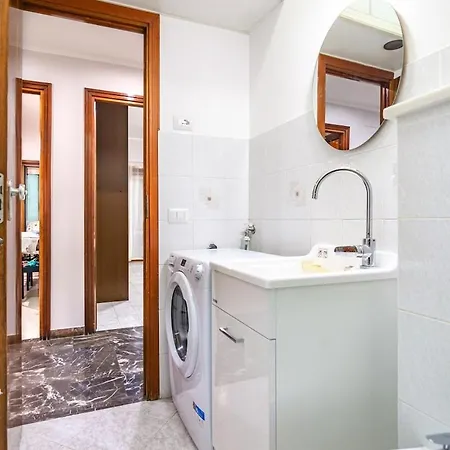 Elegant Retreat In Rome, Comfort & Style - Metro A * Róma