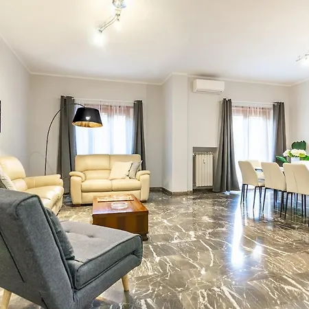 Elegant Retreat In Rome, Comfort & Style - Metro A * Róma